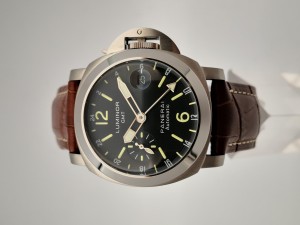 Panerai Replika Ure Luminor GMT PAM00244-40 MM